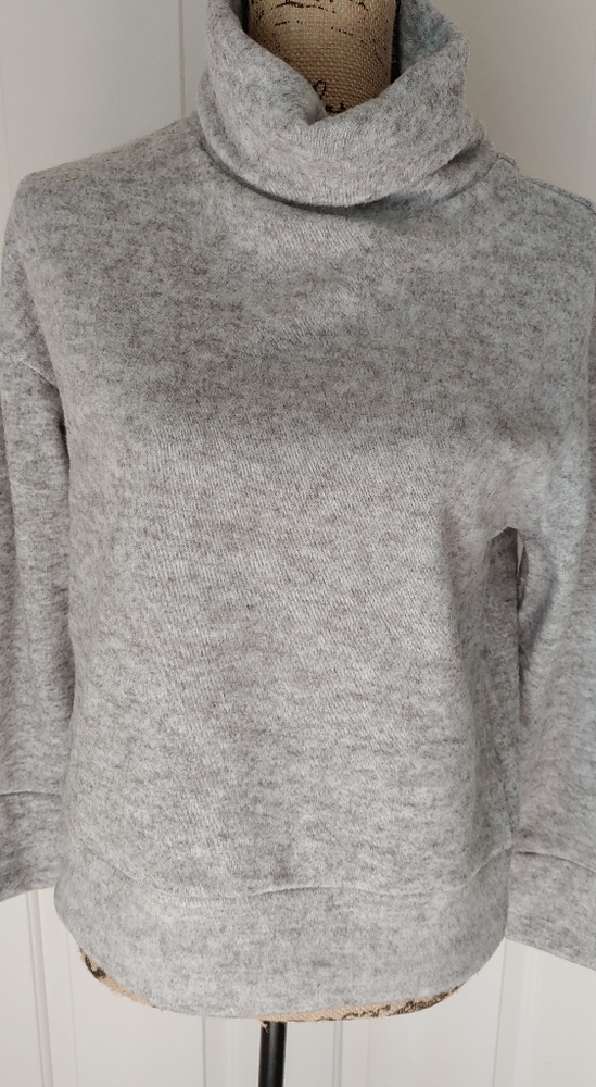 NWT A New Day Turtleneck size Xsmall and Small